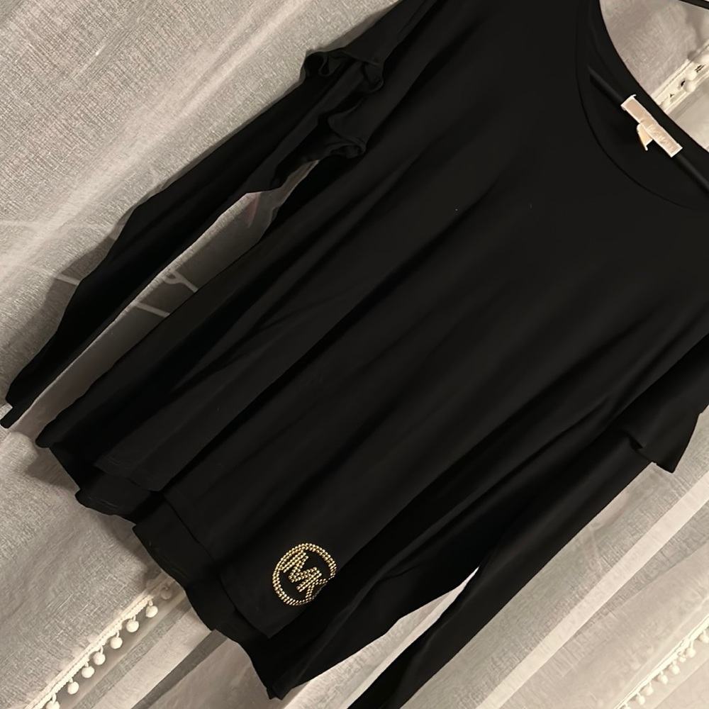 Michael Kors long sleeve logo black shirt. Size XL